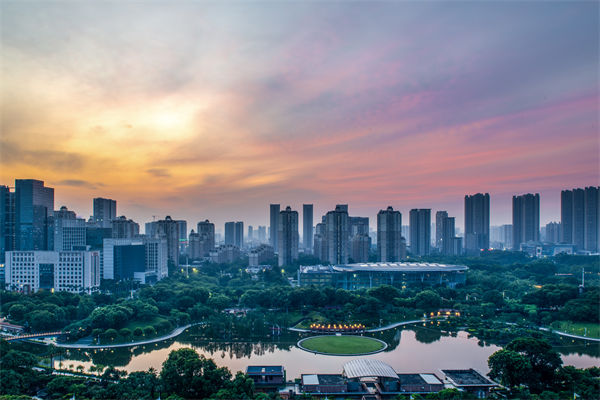 佛山預(yù)算管理咨詢公司如何助力企業(yè)實(shí)現(xiàn)預(yù)算精準(zhǔn)控制？