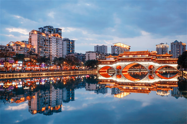 2025年新一線城市名單發(fā)布，對(duì)企業(yè)文化的啟示有？