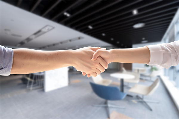 企業(yè)文化理念懸浮空中，如何讓價(jià)值觀真正落地生根？