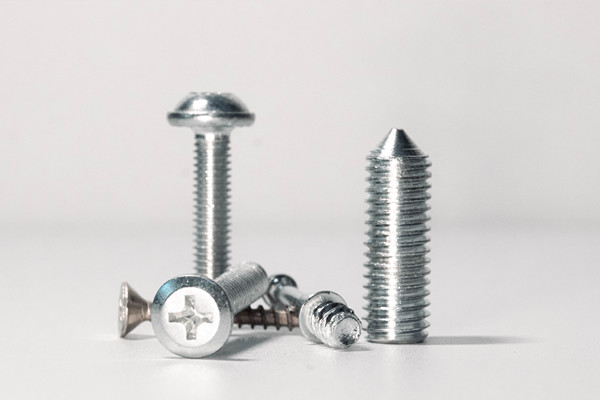 五金行業(yè)企業(yè)管理咨詢公司哪家好，適配電商渠道拓展運(yùn)營(yíng)嗎？